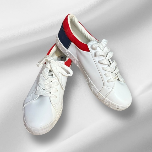 Nautica White Athletic Shoes‎ - Picture 1 of 7